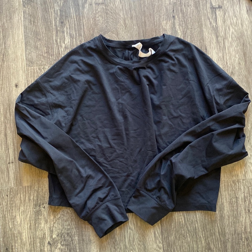 Long Sleeve Crop
